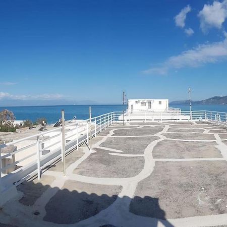 Cute&Quiet Studio Loutraki Exteriér fotografie